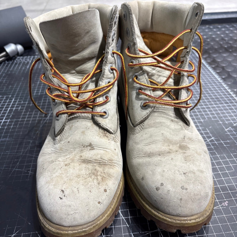 Timberland, Cuero de Reno. - antes de limpieza profesional con SneakClean