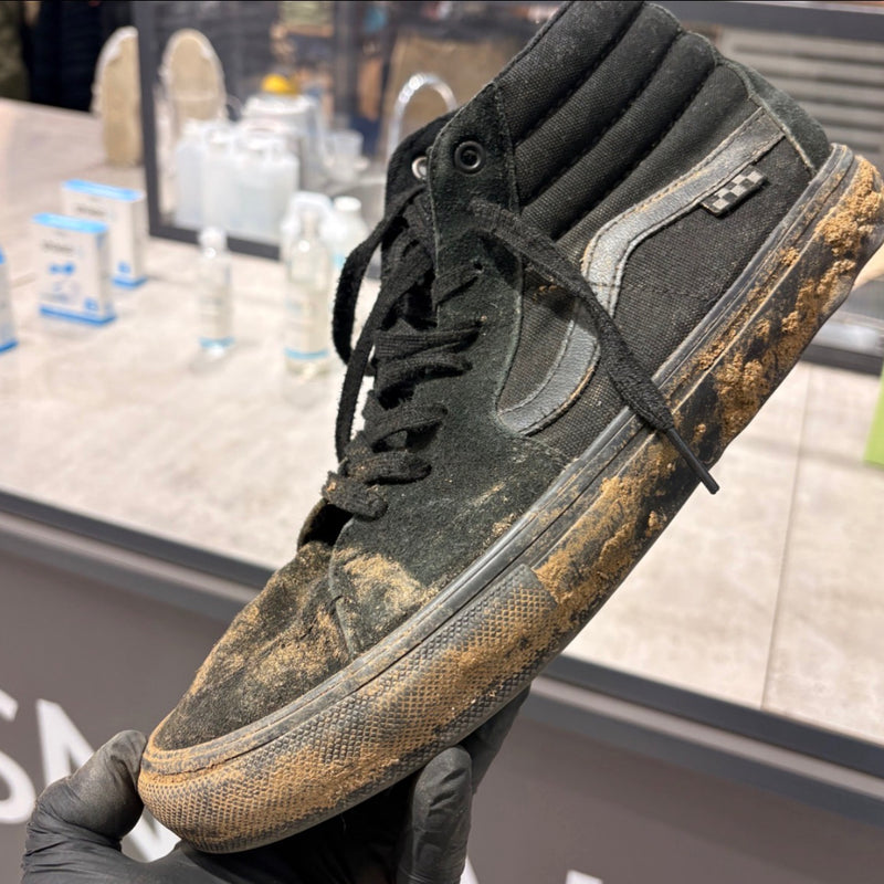 Vans Old Skool Gamuza - antes de limpieza profesional con SneakClean