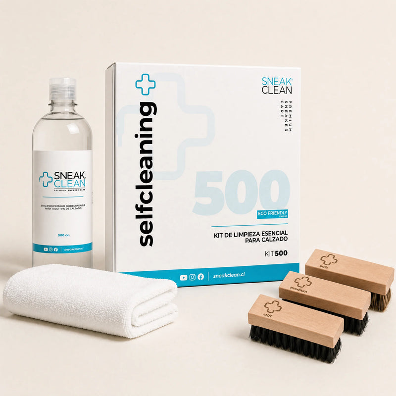 Self Cleaning 500 SneakClean — kit de limpieza esencial eco-friendly para zapatillas con shampoo 500cc, tripack de escobillas y paño de microfibra
