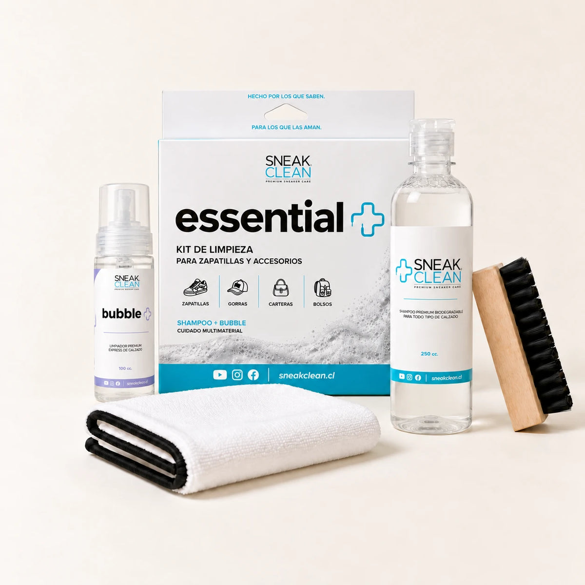Essential Kit SneakClean: caja con shampoo 250 cc, SneakBubble 100 cc, escobilla MEDIUM y paño de microfibra para limpiar zapatillas